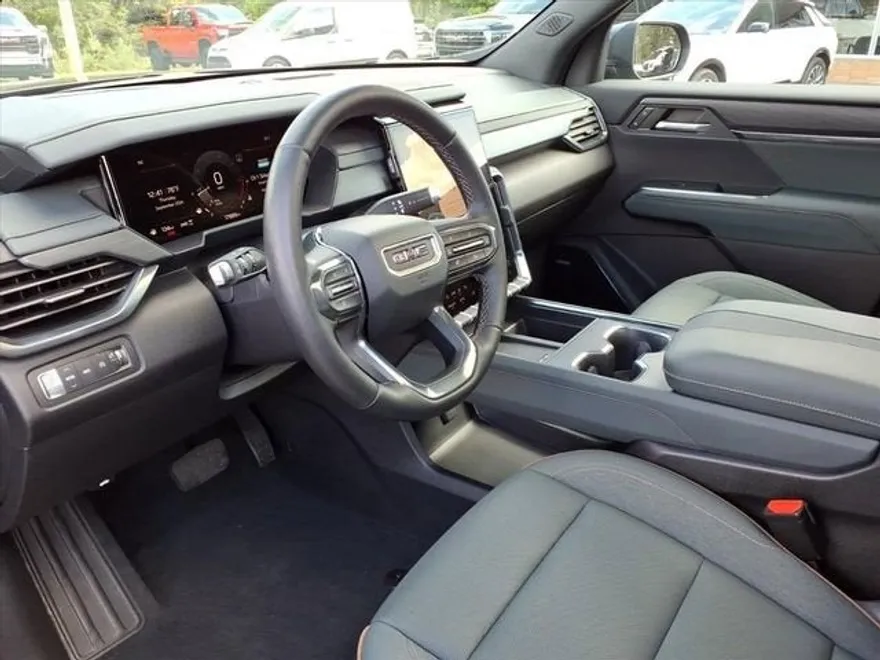 2024 Gmc Acadia AT4 photo 1