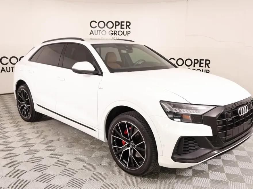 2023 Audi Q8 55 Prestige photo 1
