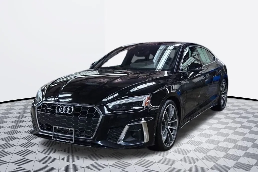2023 Audi A5 45 S line Premium photo 1
