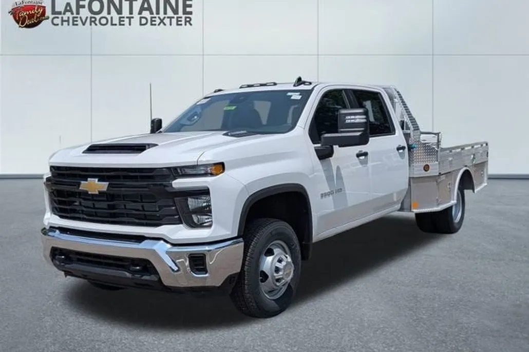 2025 Chevrolet Silverado 3500HD Work Truck photo 1