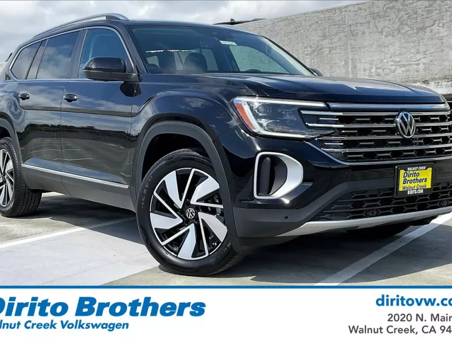 2025 Volkswagen Atlas SEL photo 1