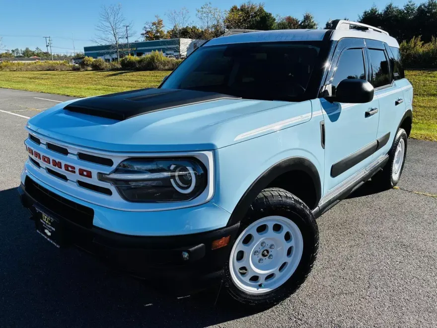 2023 Ford Bronco Sport Heritage photo 1