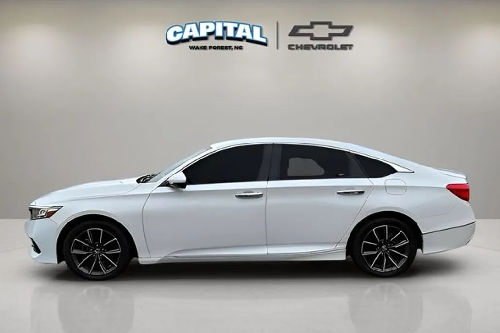 2021 Honda Accord EX-L photo 1