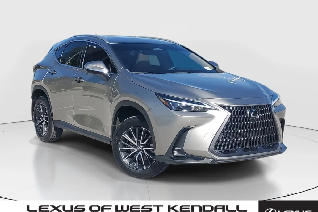 2022 Lexus NX 250 Premium photo 1