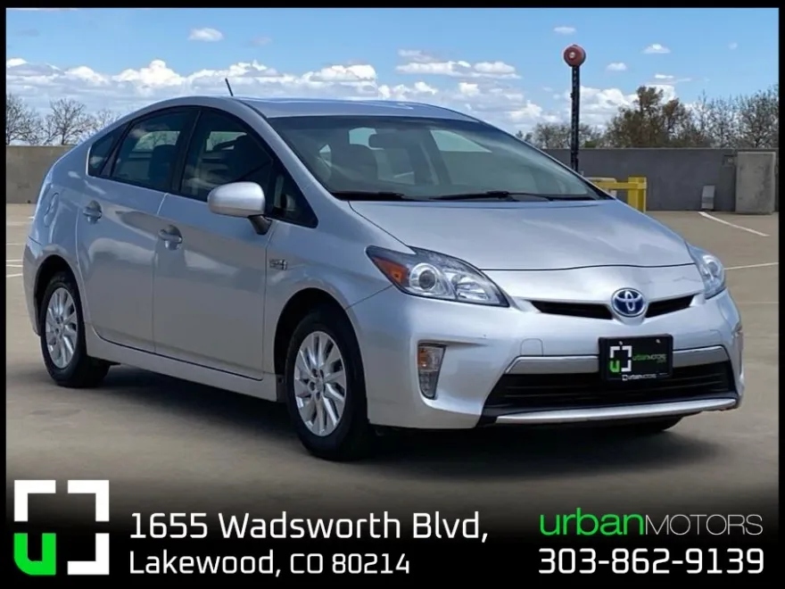 2012 Toyota Prius Plug-in Hybrid photo 1