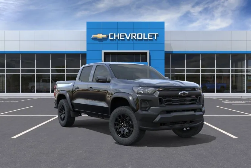 2026 Chevrolet Colorado Trail Boss photo 1