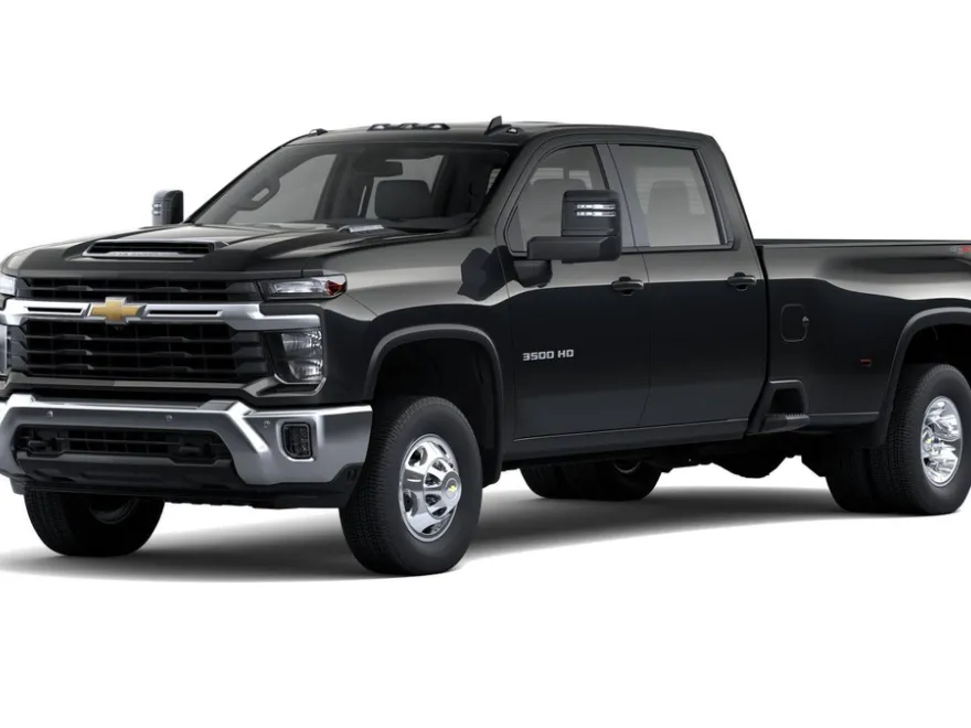 2026 Chevrolet Silverado LT photo 1