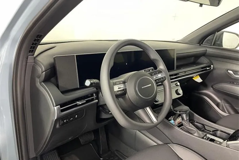 2025 Hyundai Santa Cruz SEL photo 1