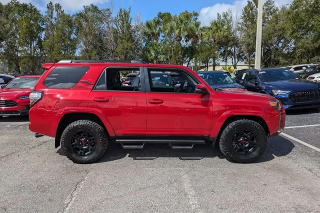 2022 Toyota 4Runner TRD Premium 4WD photo 1