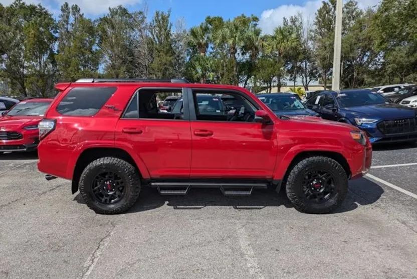2022 Toyota 4Runner TRD Premium 4WD photo 1
