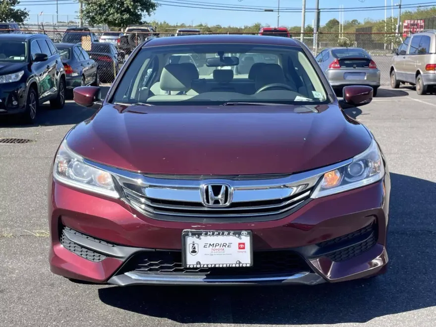 2017 Honda Accord LX photo 1
