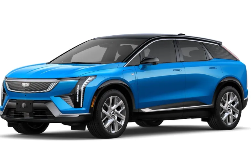 2025 Cadillac Optiq Luxury photo 1