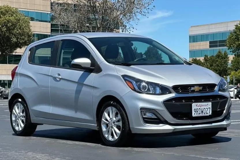 2021 Chevrolet Spark 1LT photo 1
