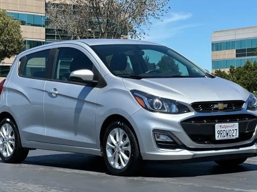 2021 Chevrolet Spark 1LT photo 1