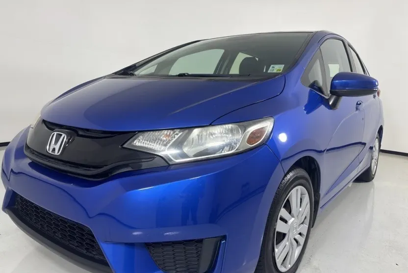 2017 Honda Fit LX photo 1