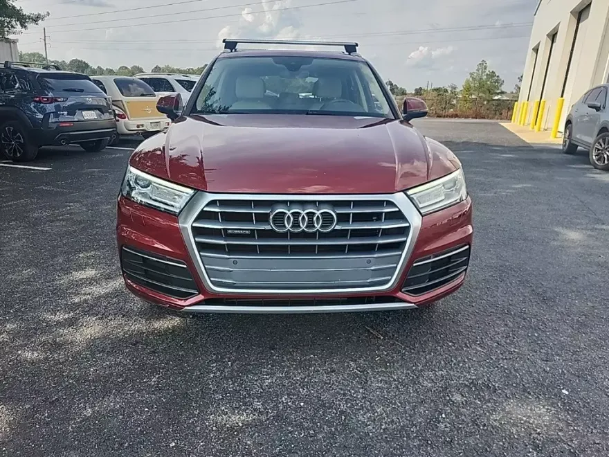 2020 Audi Q5 Premium photo 1