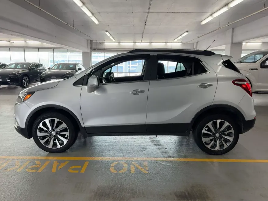 2021 Buick Encore Preferred photo 1