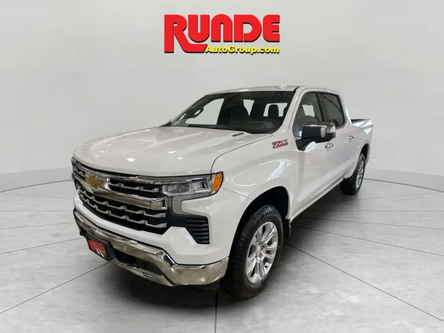 2026 Chevrolet Silverado 1500 LTZ photo 1