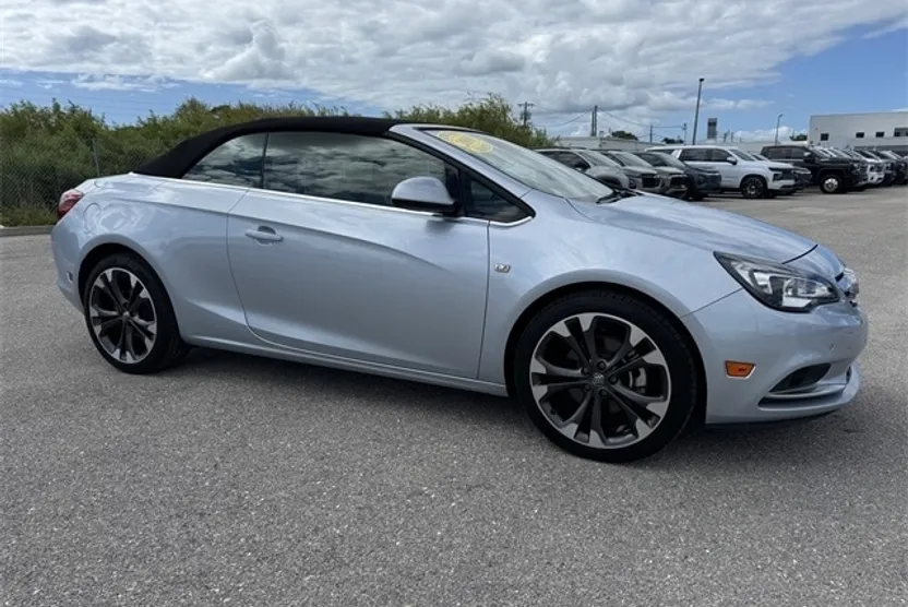 2016 Buick Cascada Premium photo 1