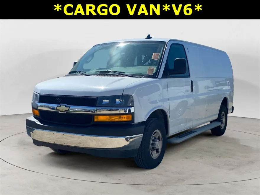2022 Chevrolet Express 2500 Work Van photo 1