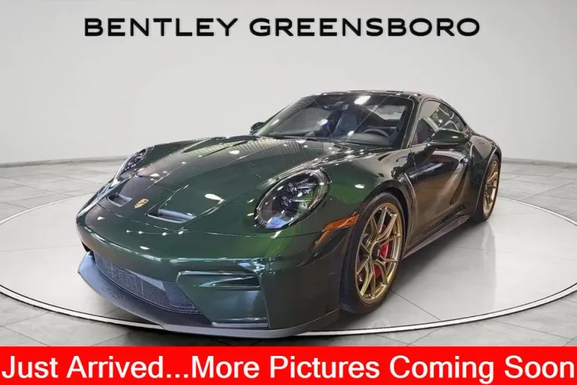 2026 Porsche 911 GT3 Touring photo 1