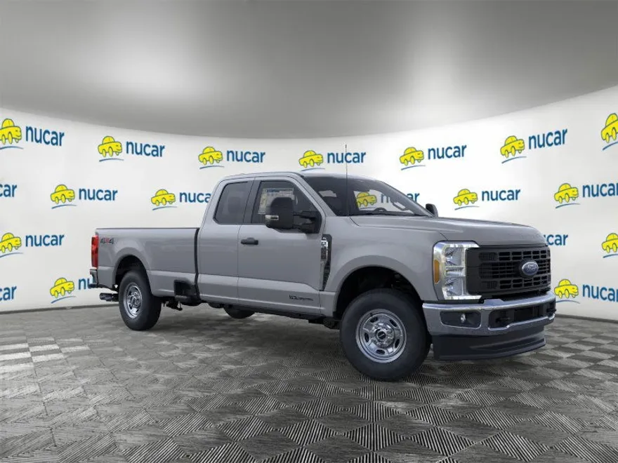 2025 Ford F-250 photo 1