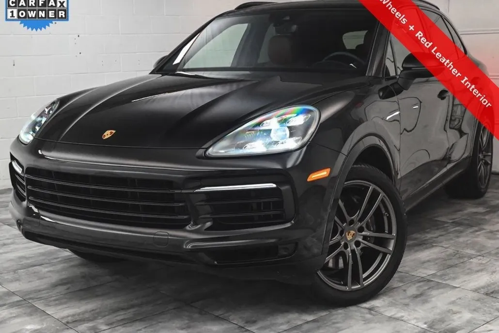 2022 Porsche Cayenne Base photo 1