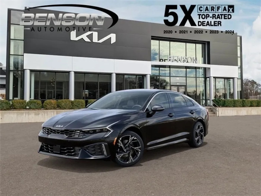 2025 Kia K5 GT-Line photo 1