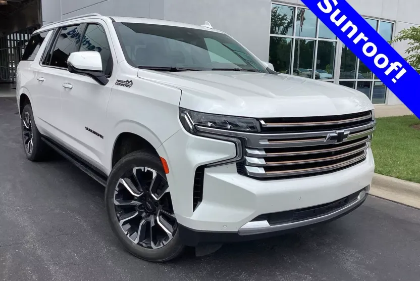 2023 Chevrolet Suburban High Country photo 1