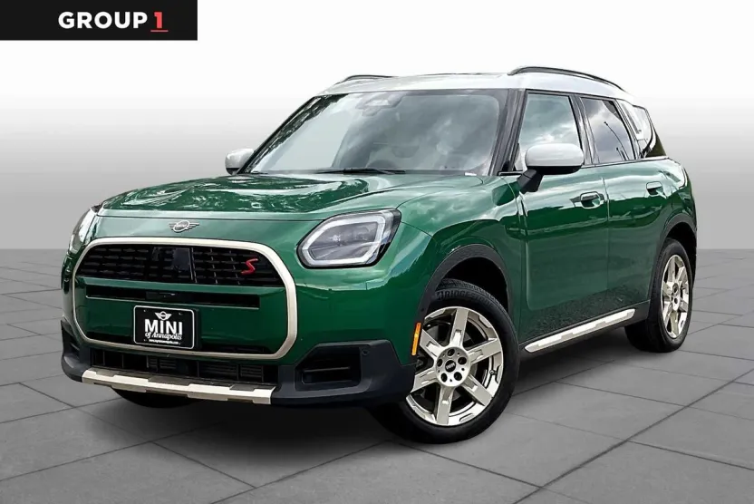 2025 Mini Countryman S ALL4 photo 1