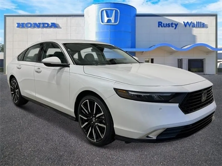 2025 Honda Accord Hybrid Touring photo 1