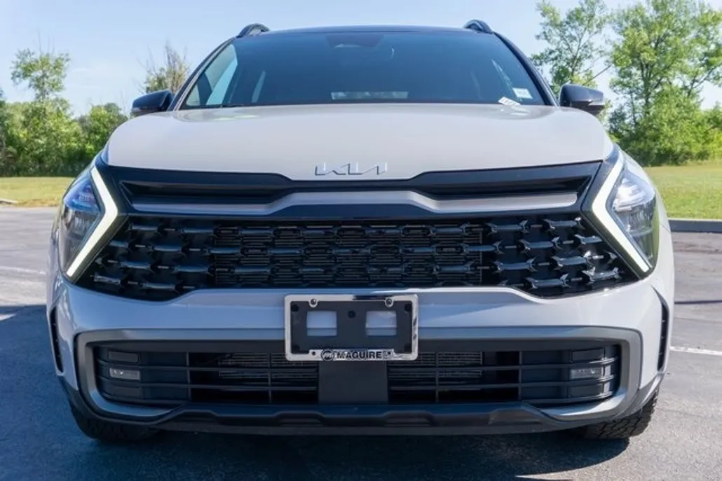 2023 Kia Sportage X-Pro photo 1