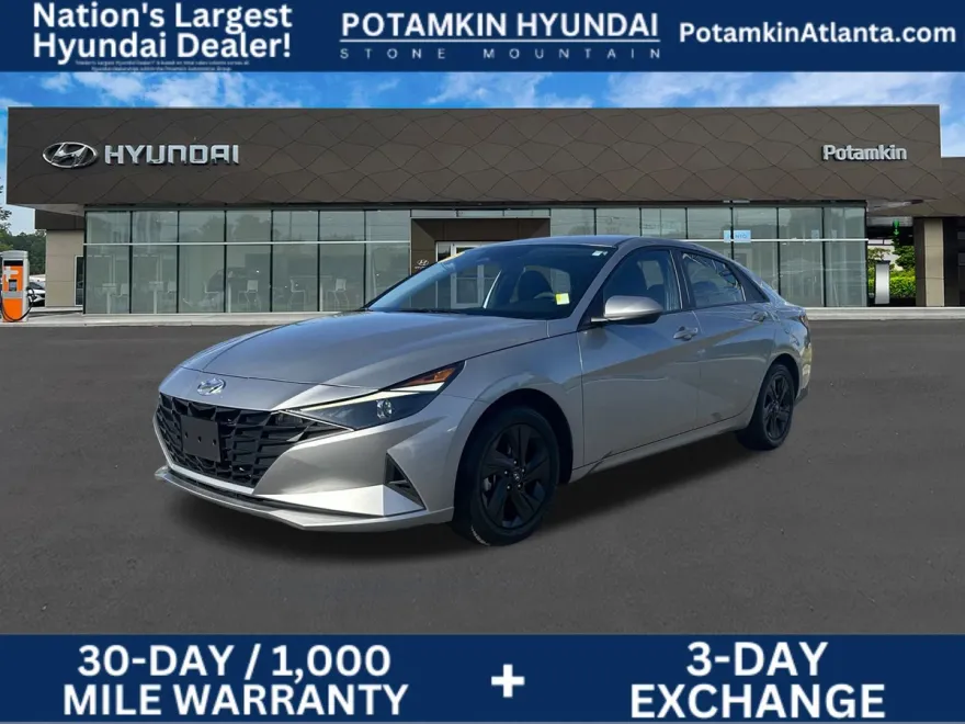 2023 Hyundai Elantra SEL photo 1