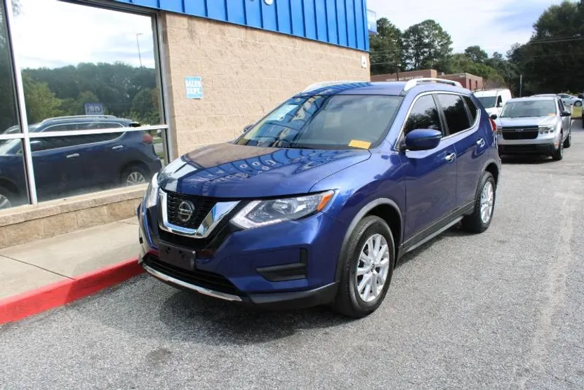 2018 Nissan Rogue AWD SV photo 1
