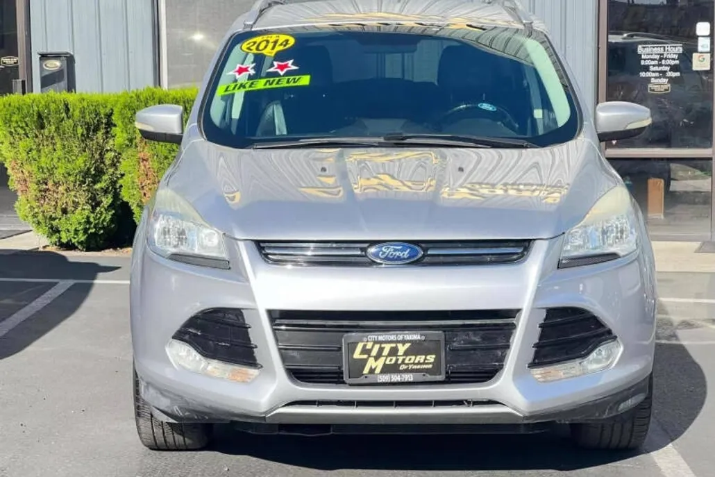 2014 Ford Escape Titanium photo 1