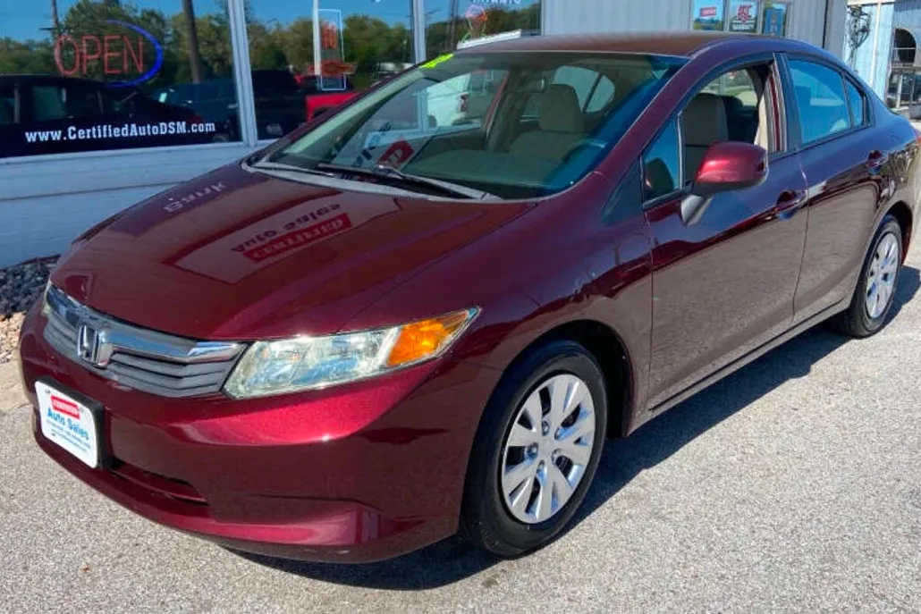 2012 Honda Civic LX photo 1