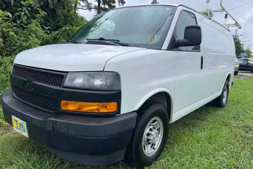 2019 Chevrolet Express Cargo Van photo 1