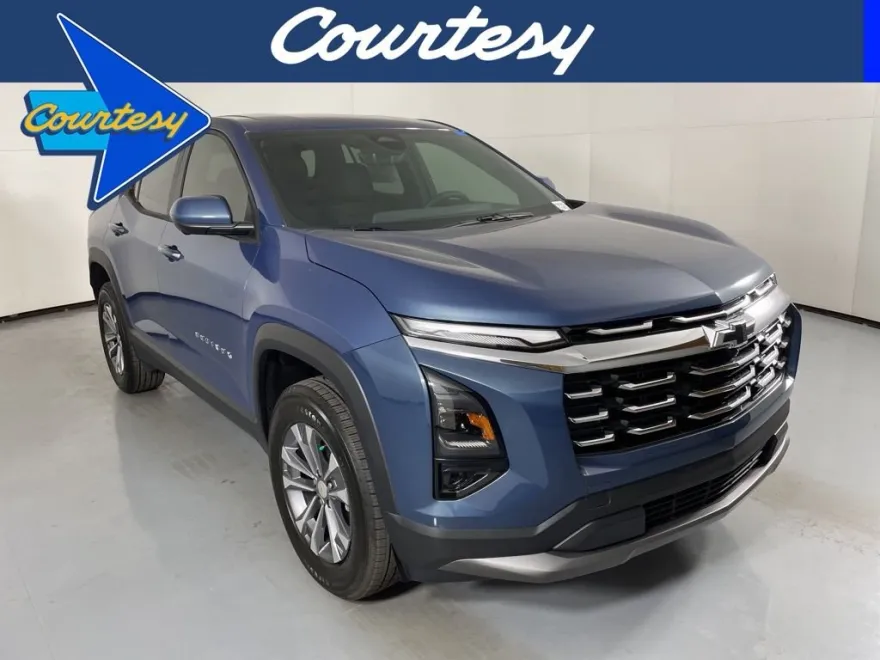 2026 Chevrolet Equinox LT photo 1