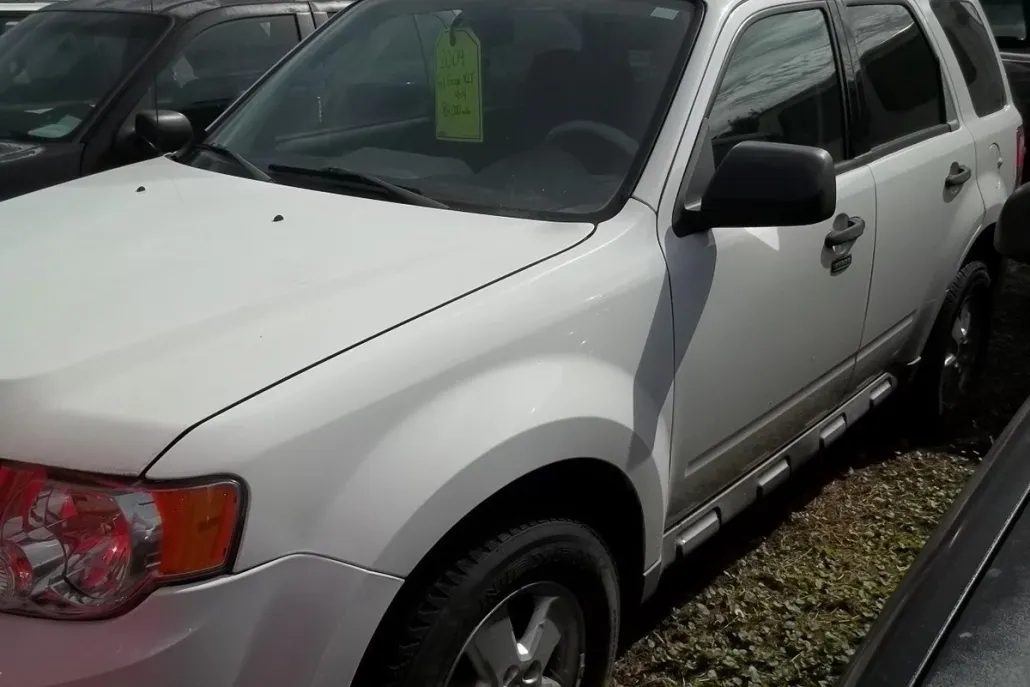 2009 Ford Escape XLT photo 1