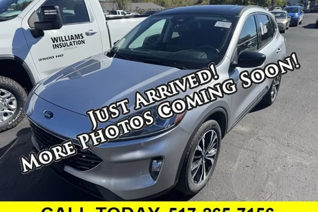 2022 Ford Escape SEL photo 1