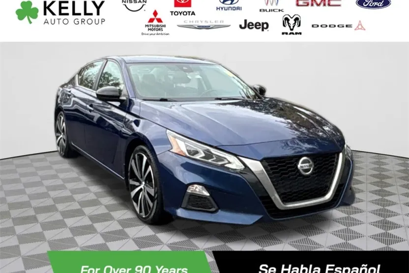 2021 Nissan Altima 2.5 SR photo 1