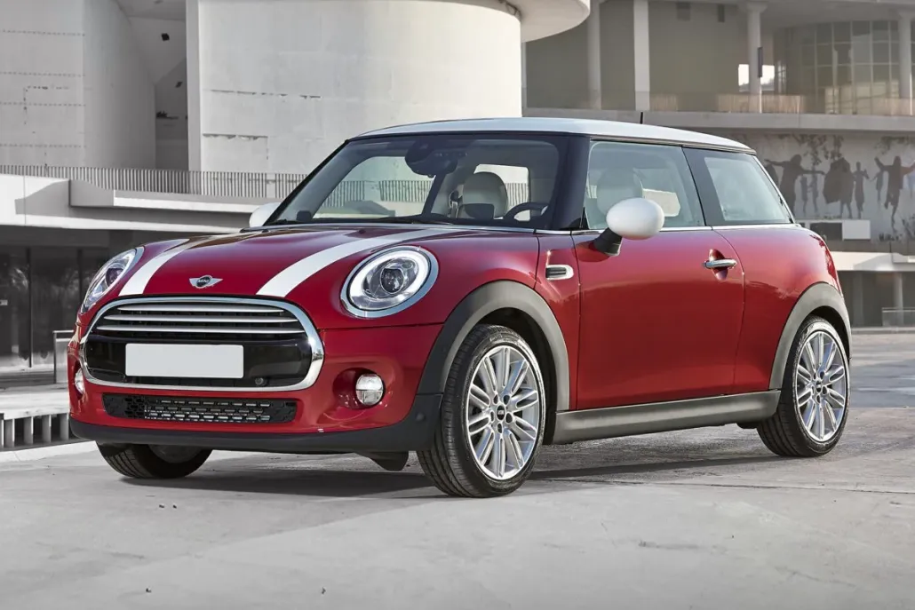 2017 Mini Cooper 4 Door Hardtop Base photo 1