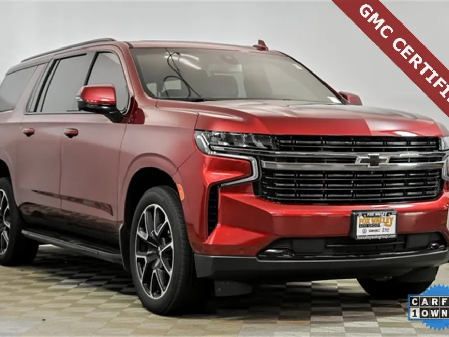 2022 Chevrolet Suburban RST photo 1