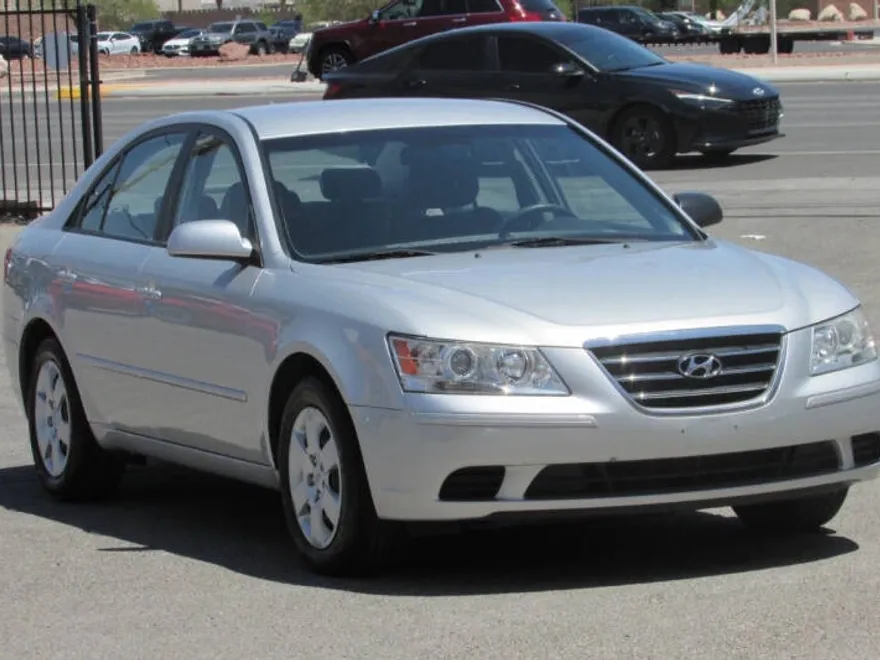 2009 Hyundai Sonata GLS photo 1