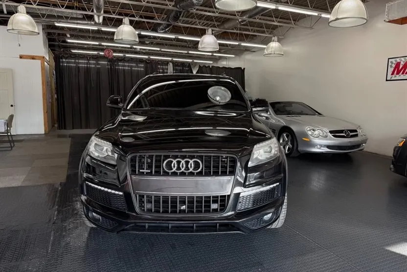 2014 Audi Q7 3.0T S line photo 1