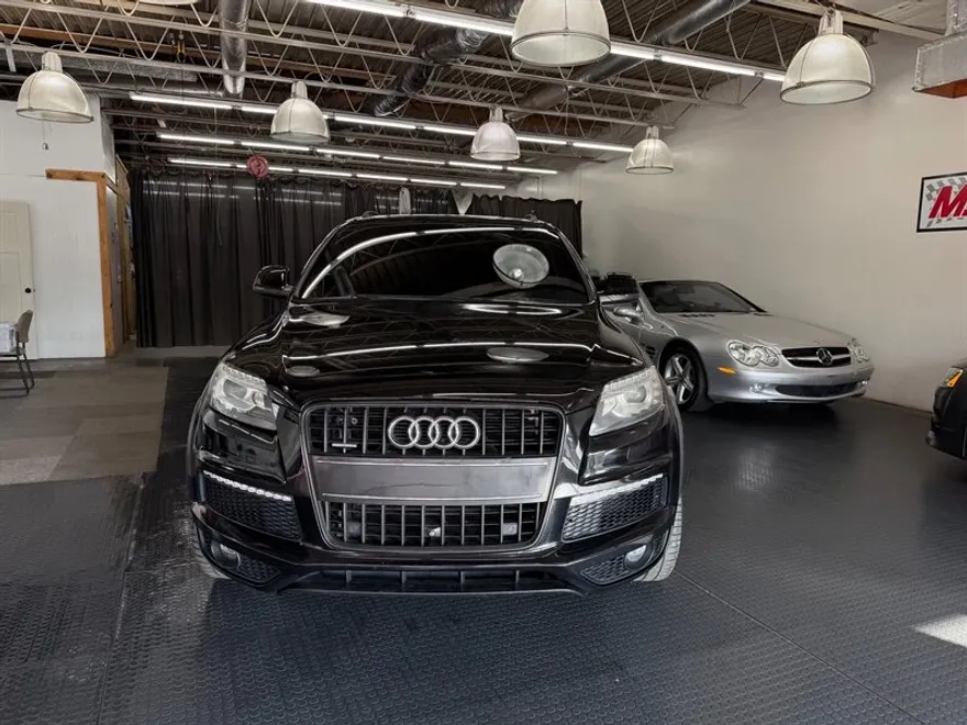 2014 Audi Q7 3.0T S line photo 1