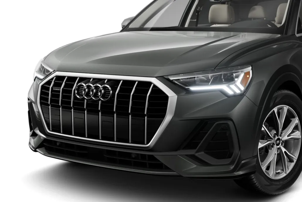 2025 Audi Q3 S line Premium Plus photo 1