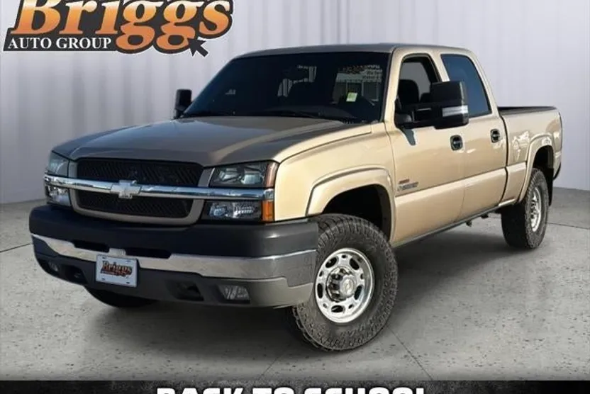 2004 Chevrolet Silverado 2500HD LS photo 1