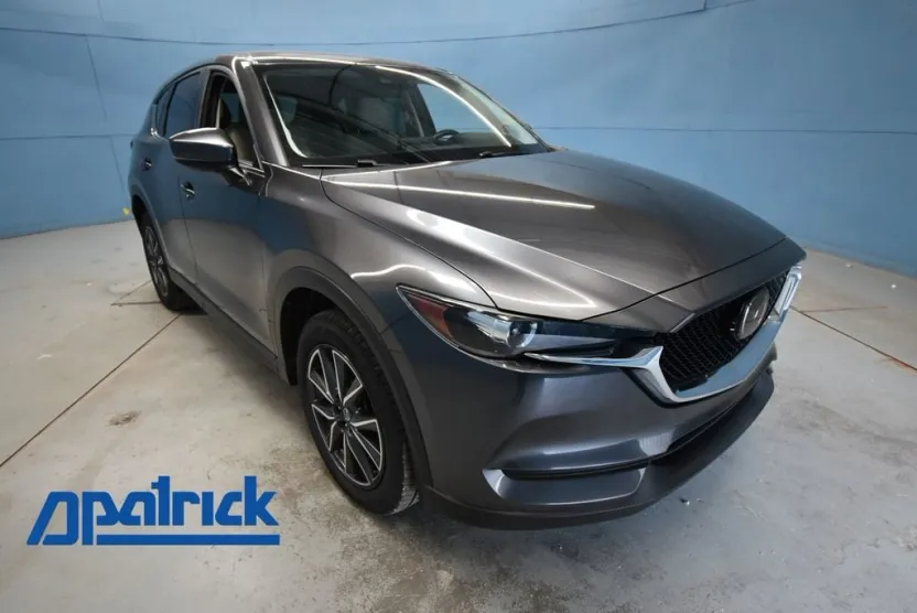 2018 Mazda CX-5 Touring photo 1