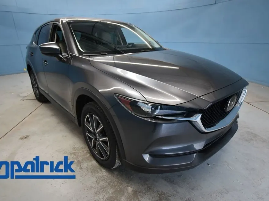 2018 Mazda CX-5 Touring photo 1